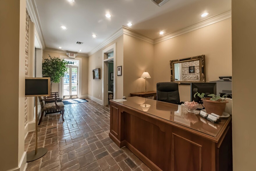 More Photos Of 1414 25th Ave, Gulfport Medical For Lease