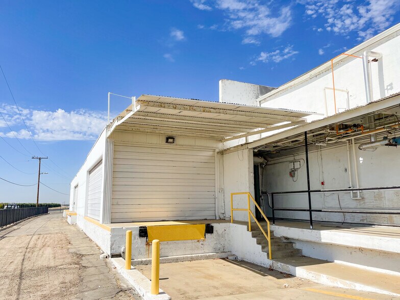 More Photos Of 11265 Famoso Porterville Hwy, Delano Refrigeration Cold Storage For Sale