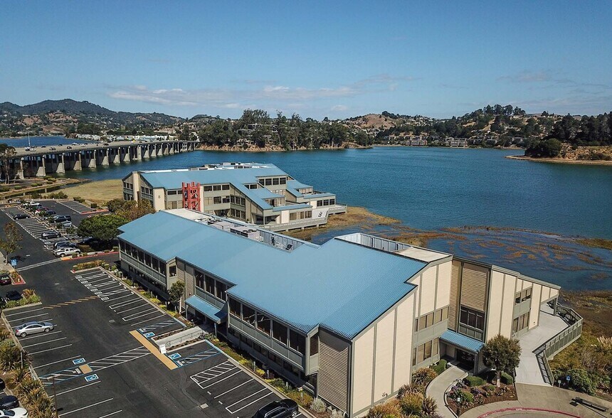 More Photos Of 100 Shoreline Hwy, Mill Valley Unknown For Lease