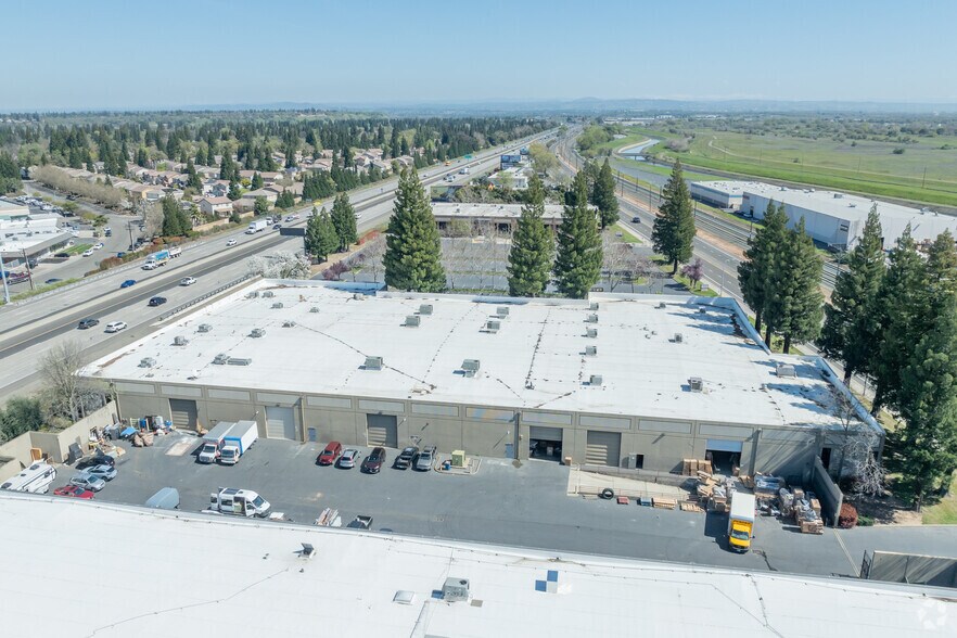 More Photos Of 11415 Folsom Blvd, Rancho Cordova Manufacturing For Lease