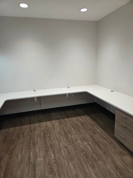 More Photos Of 630 E 1400 N, Logan Medical For Lease