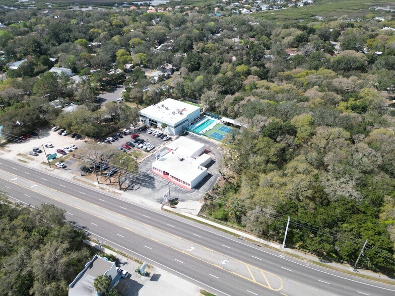 More Photos Of 1035 Anastasia Blvd, Saint Augustine Restaurant For Sale