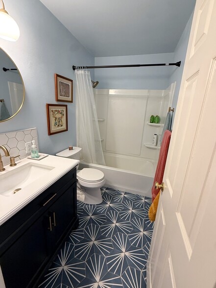 More Photos Of 50 Portal St, Oak View Multifamily For Sale