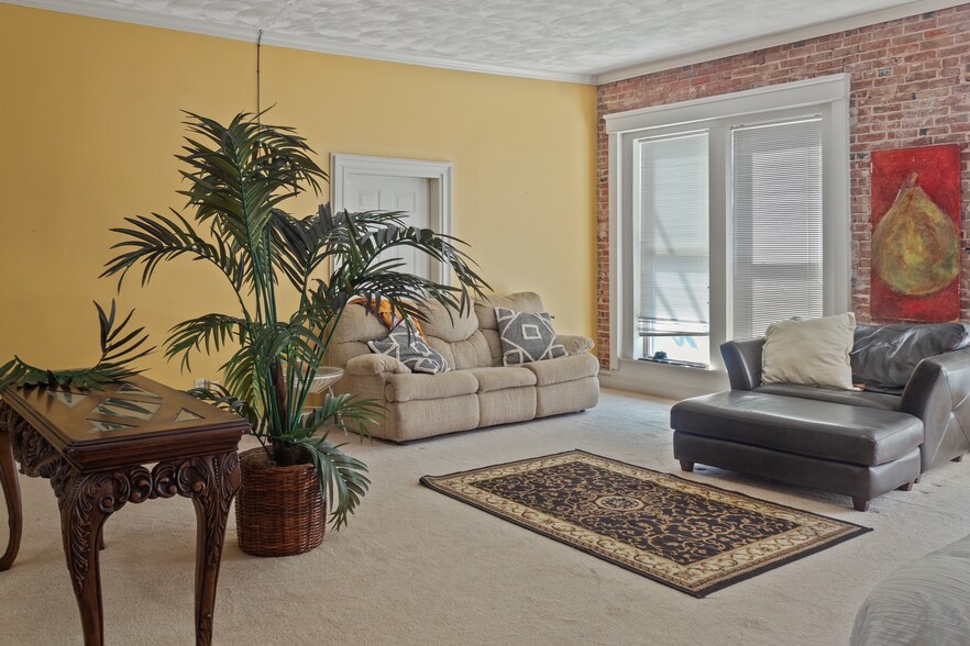 More Photos Of 312 S Main St, Jonesboro Loft Creative Space For Sale