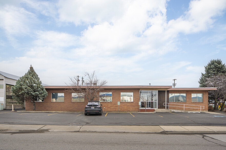 More Photos Of 802 N Fancher Rd, Spokane Valley Office For Sale