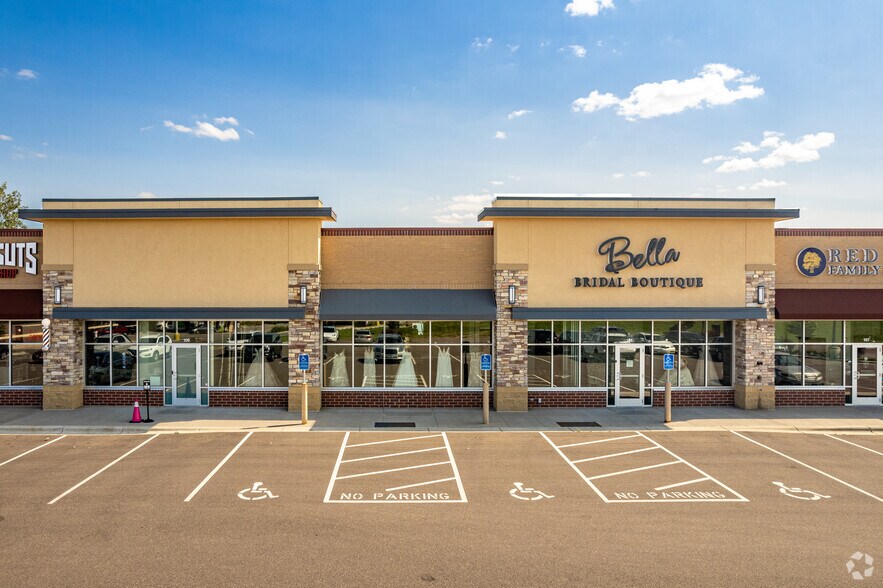 More Photos Of 9931-9947 Hudson Blvd N, Lake Elmo General Retail For Lease