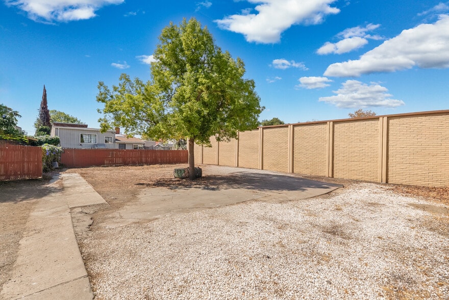 More Photos Of 16005 Mateo St, San Leandro Apartments For Sale