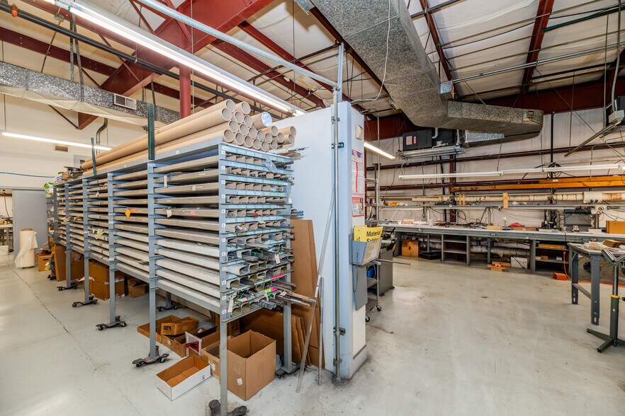 More Photos Of 1003 Clarence Larson Dr, Oak Ridge Warehouse For Sale