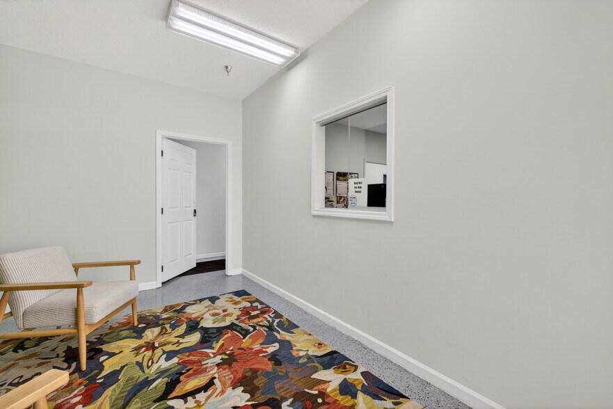 More Photos Of 1250 Warehouse Row W, Fort Payne Industrial For Sale