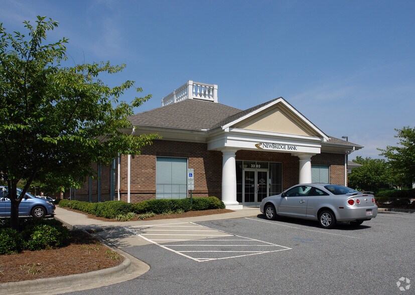 More Photos Of 3204-3230 Randleman Rd, Greensboro Unknown For Lease