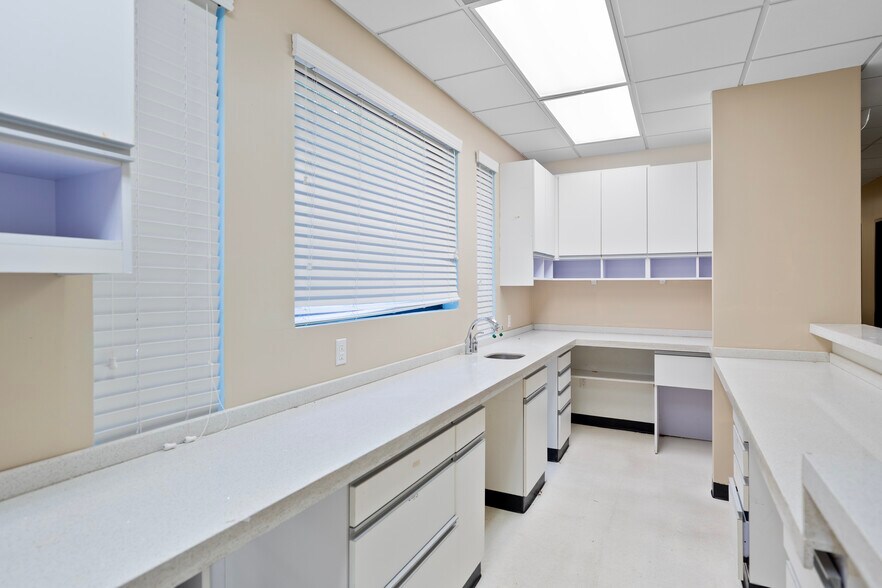 More Photos Of , Houston Unknown For Sale