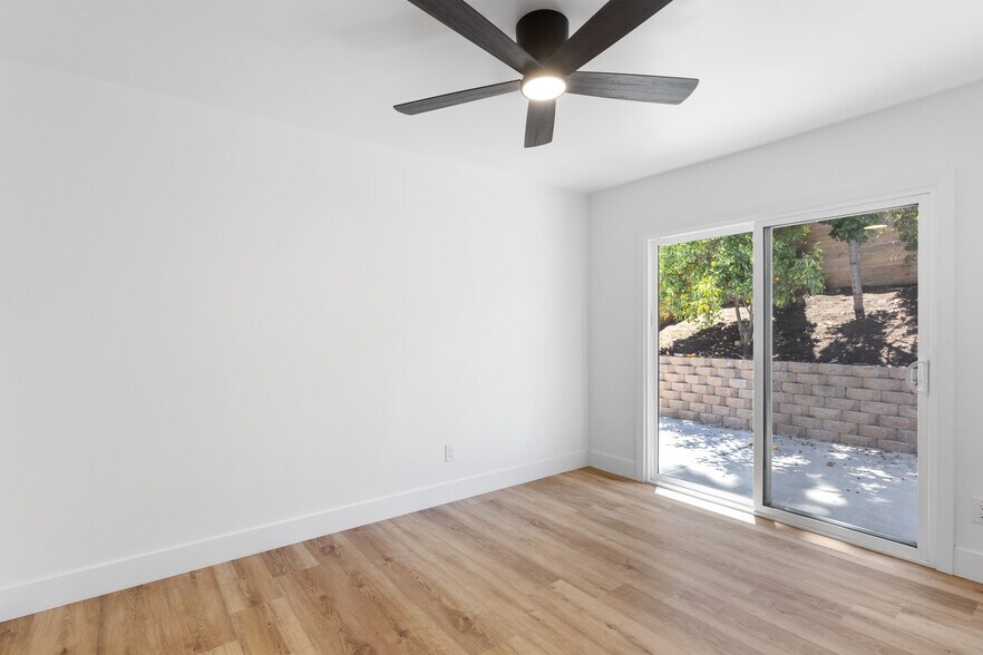 More Photos Of 632 Truly Ter, Vista Apartments For Sale