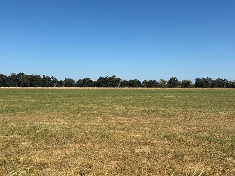 More Photos Of 4873 Gladding Rd, Lincoln Land For Sale