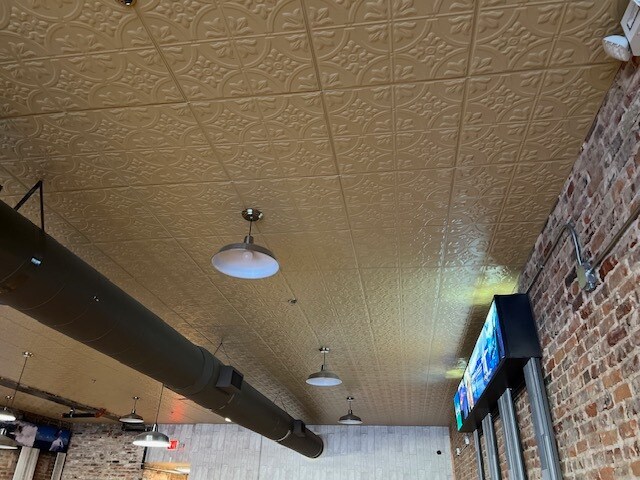 More Photos Of 1104 Broadway, Columbus Storefront For Lease