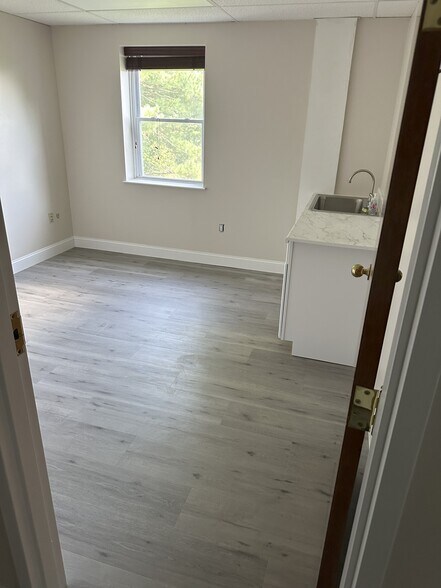 More Photos Of 1786 Wilmington West Chester Pike, Glen Mills Medical For Lease