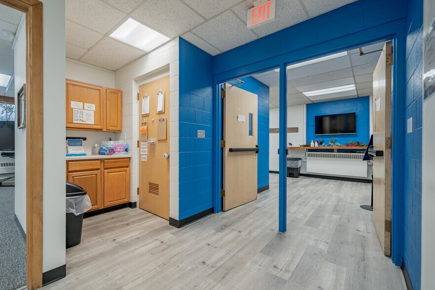 More Photos Of 1331 High Ave, Oshkosh Religious Facility For Sale