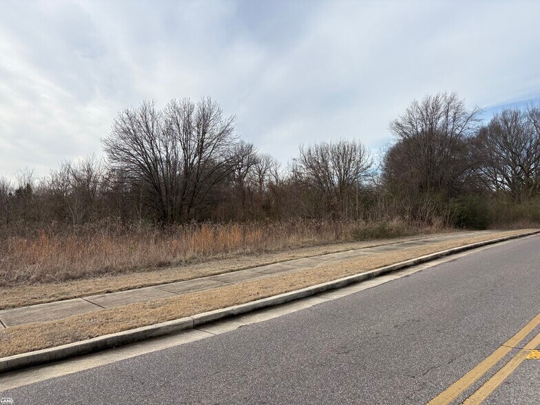 More Photos Of 1351 W Holmes Rd, Memphis Land For Sale
