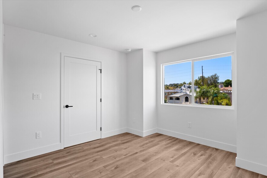 More Photos Of 2139 Balboa Ave, San Diego Apartments For Sale