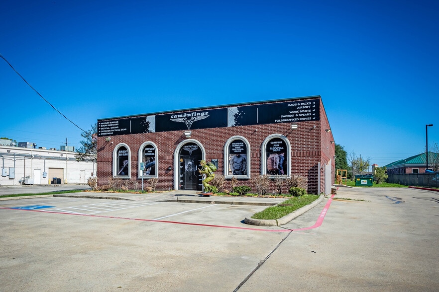 Primary Photo Of 16920 Mathis Church Rd, Houston Flex For Sale