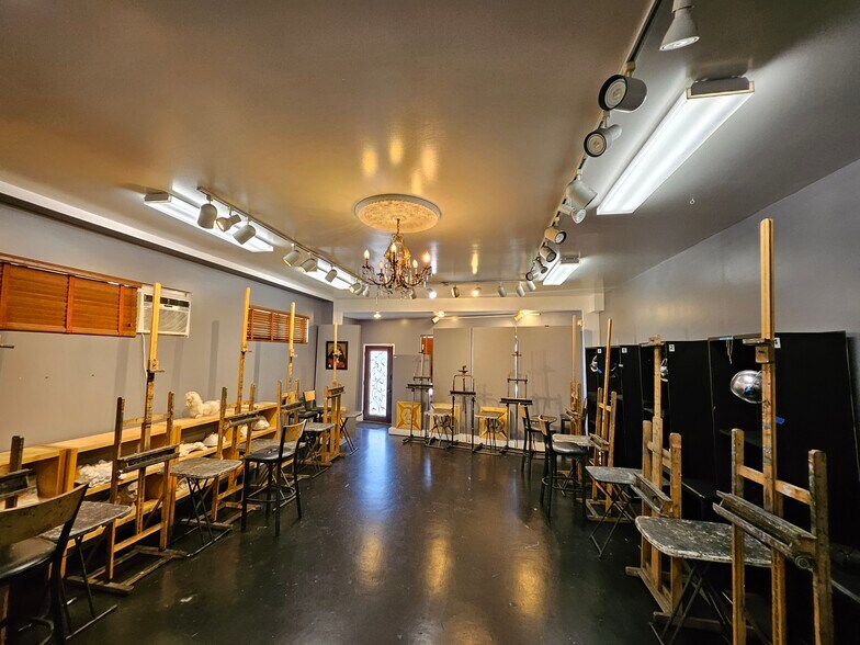 More Photos Of 3264 Motor Ave, Los Angeles Restaurant For Sale