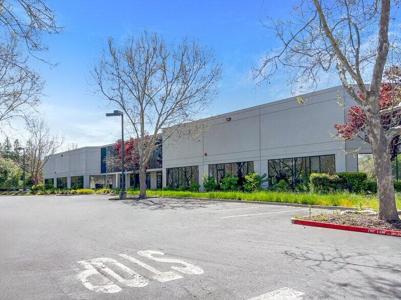 More Photos Of 5729 Fontanoso Way, San Jose Research And Development For Lease