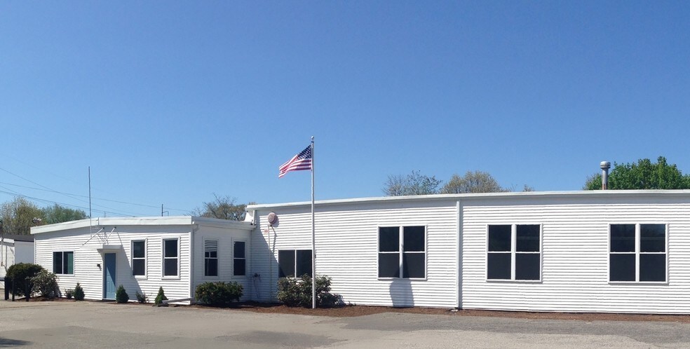 More Photos Of 55-R Pawtucket Ave, Rumford Warehouse For Sale