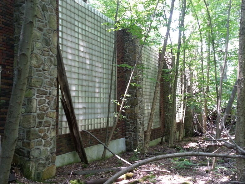 More Photos Of 71 Dreamland Park Dr, Fleetwood Apartments For Sale