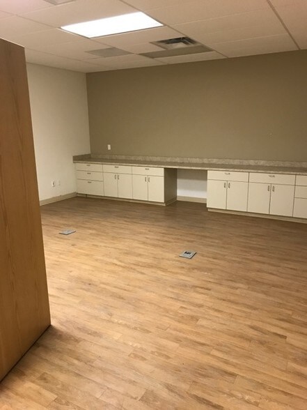 More Photos Of 3030-3034 Downing St, Denver Health Club For Lease