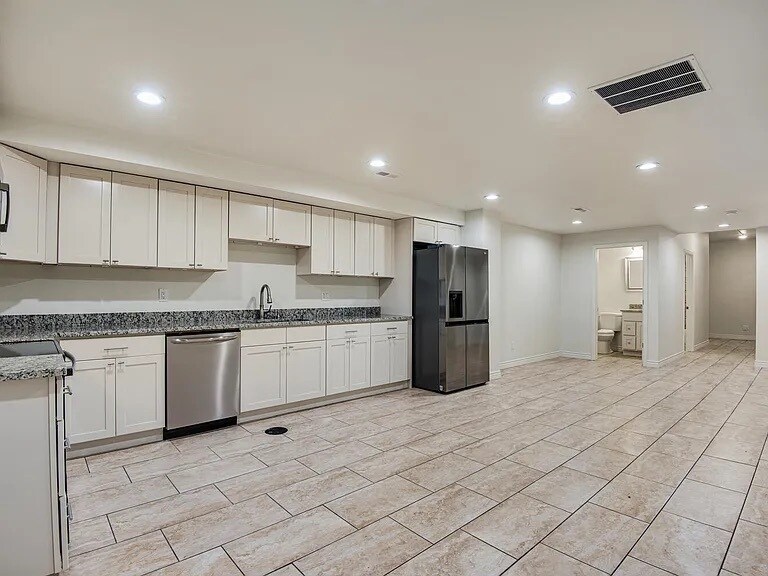 More Photos Of 1600 Yates St, Denver Multifamily For Sale