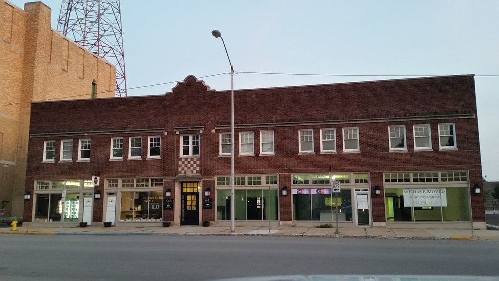 More Photos Of 645 Ohio St, Terre Haute Storefront Retail Office For Lease