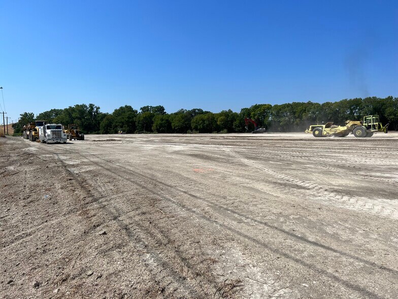 More Photos Of TBD S Central Expressway, Melissa Land For Sale