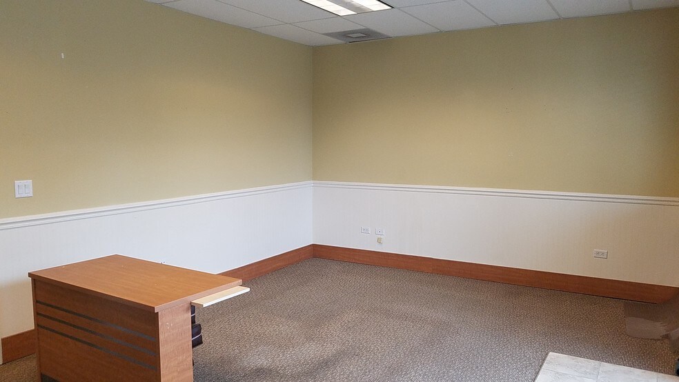 More Photos Of 2350 Via Caporatti, Pocatello Medical For Sale