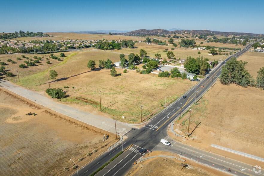 More Photos Of 1101 E 1st St, Beaumont Land For Sale