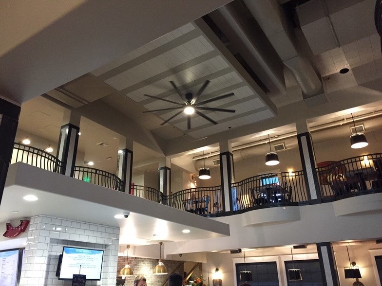 More Photos Of 390 N Sunrise Ave, Roseville Restaurant For Sale