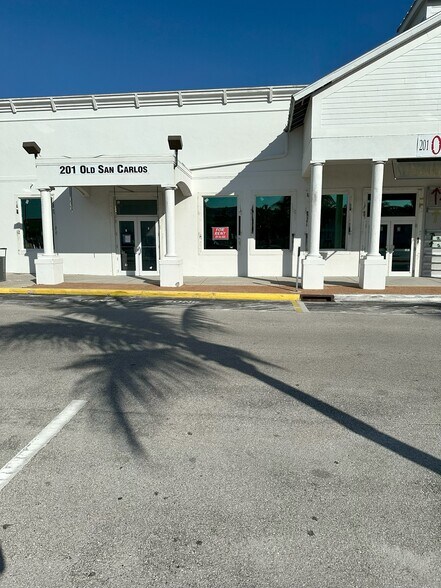 More Photos Of 201 Old San Carlos Blvd, Fort Myers Restaurant For Lease