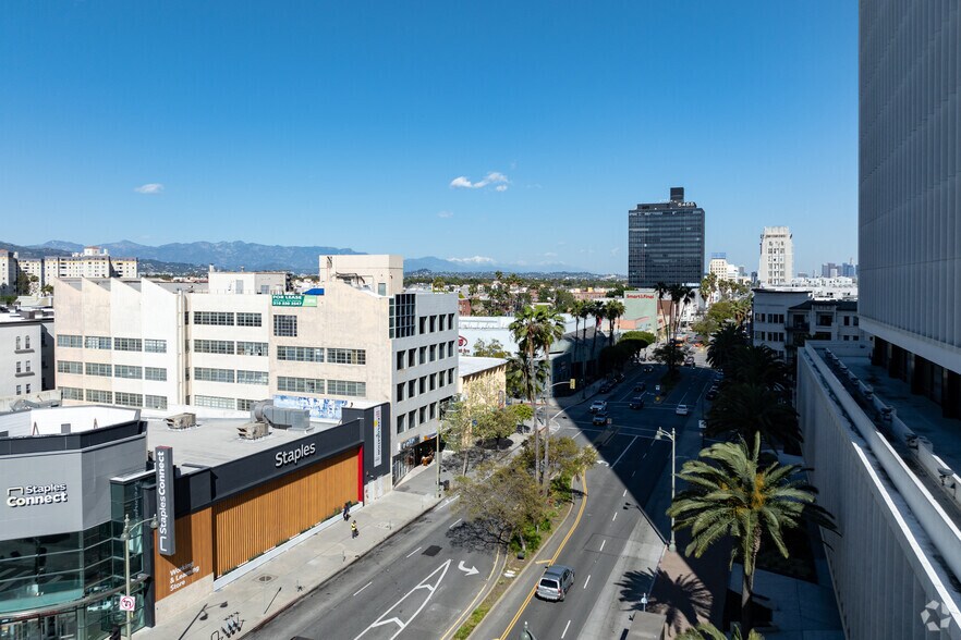 More Photos Of 5657 Wilshire Blvd, Los Angeles Office For Lease