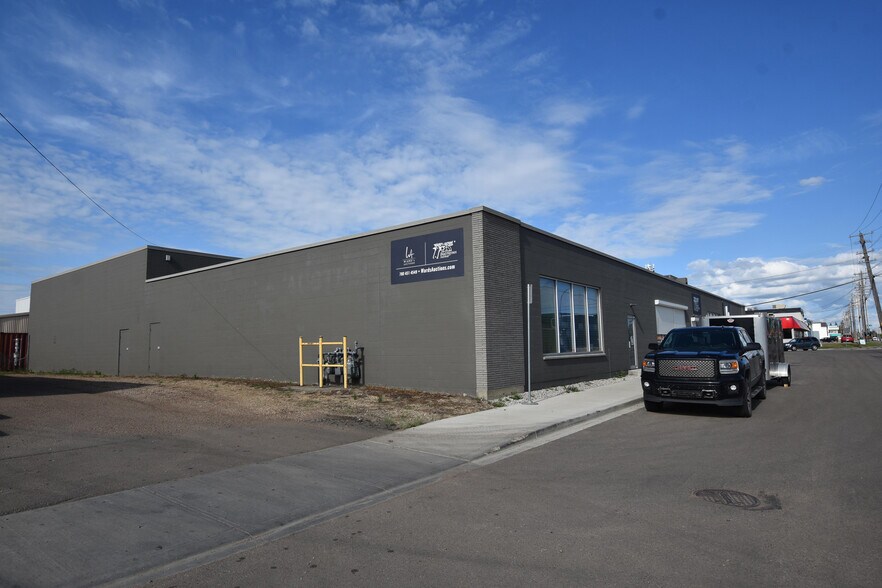 More Photos Of 11802 145 St NW, Edmonton Warehouse For Sale