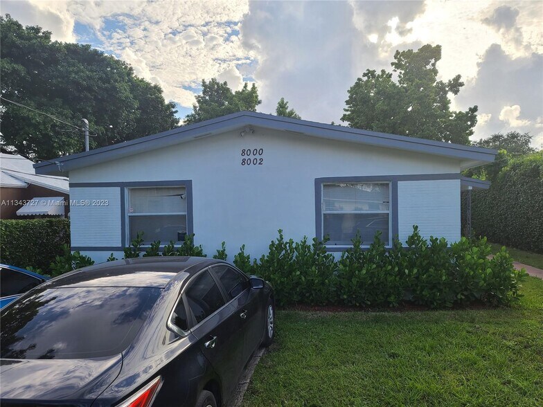 More Photos Of 8000 NW 12th Ct, Miami Multifamily For Sale