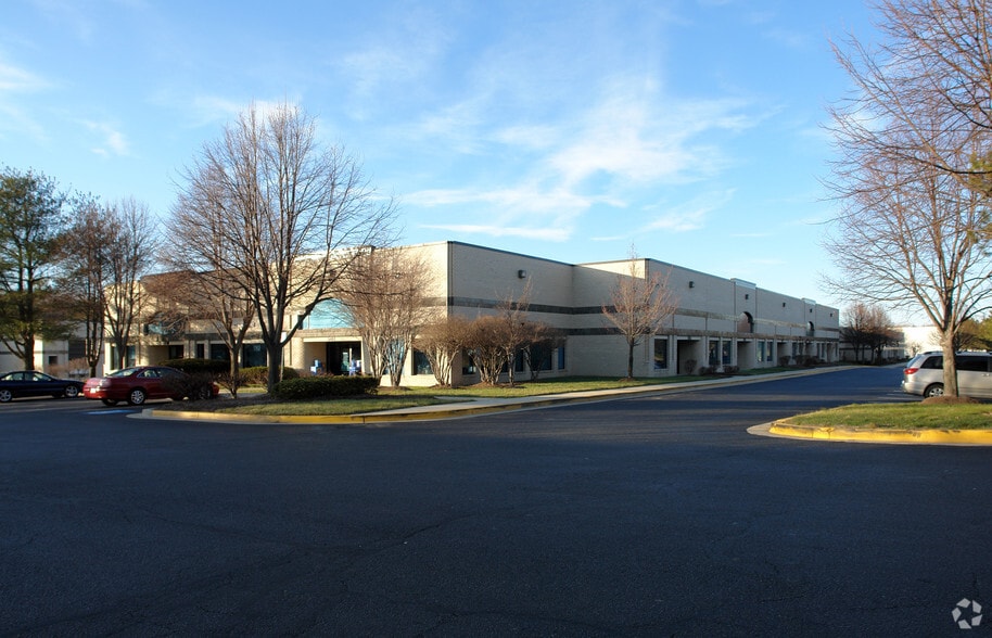 More Photos Of 651-687 Commerce Dr, Upper Marlboro Unknown For Lease