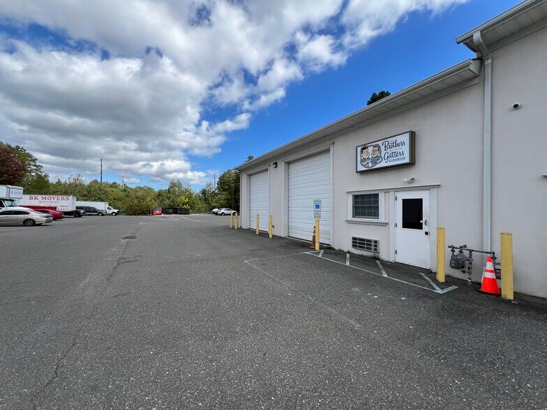 More Photos Of 6604 Delilah Rd, Egg Harbor Township Light Distribution For Lease