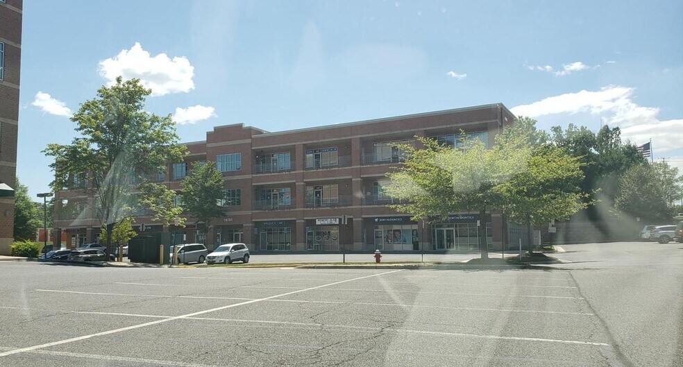 More Photos Of 14701 Lee #305 hwy, Centreville Office For Lease