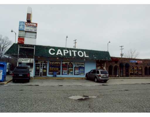 More Photos Of 3135-3137 S Pennsylvania Ave, Lansing Restaurant For Sale
