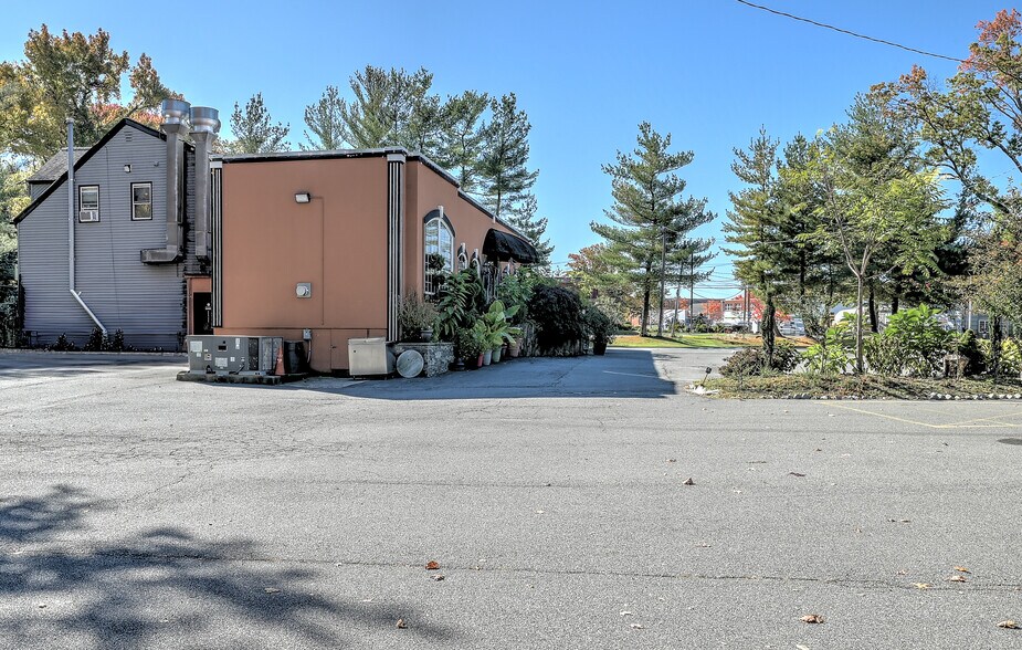 More Photos Of 292 Passaic Ave, Fairfield Restaurant For Sale