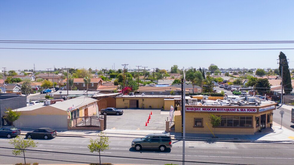 More Photos Of 13226 Rosecrans Ave, Norwalk Restaurant For Sale
