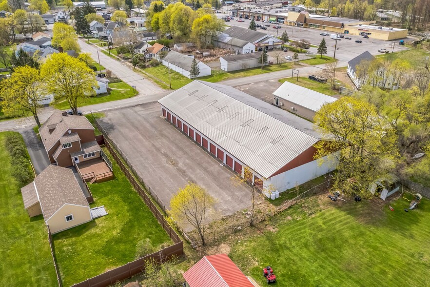 More Photos Of 14 North St, Oneonta Self Storage For Sale