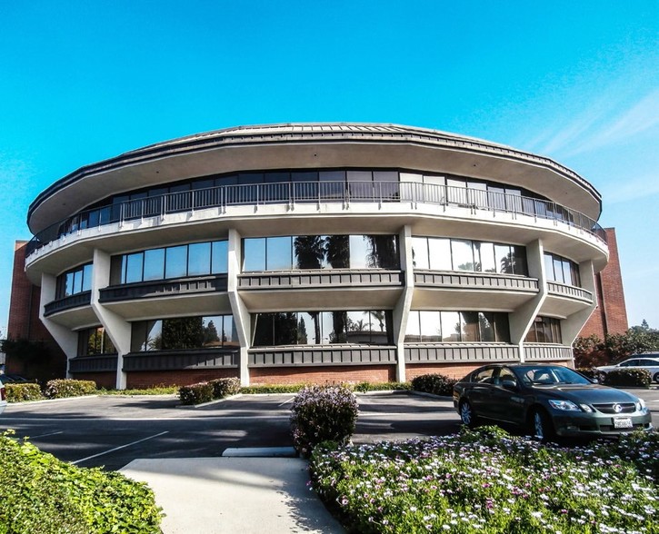 Primary Photo Of 540 N Golden Circle Dr, Santa Ana Office For Lease