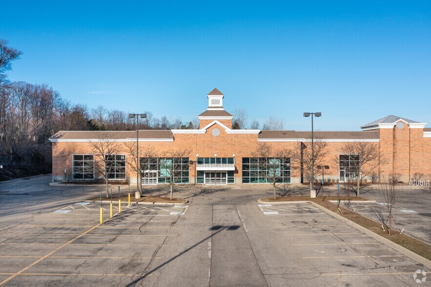 Primary Photo Of 20111 Haggerty Rd, Northville Freestanding For Lease