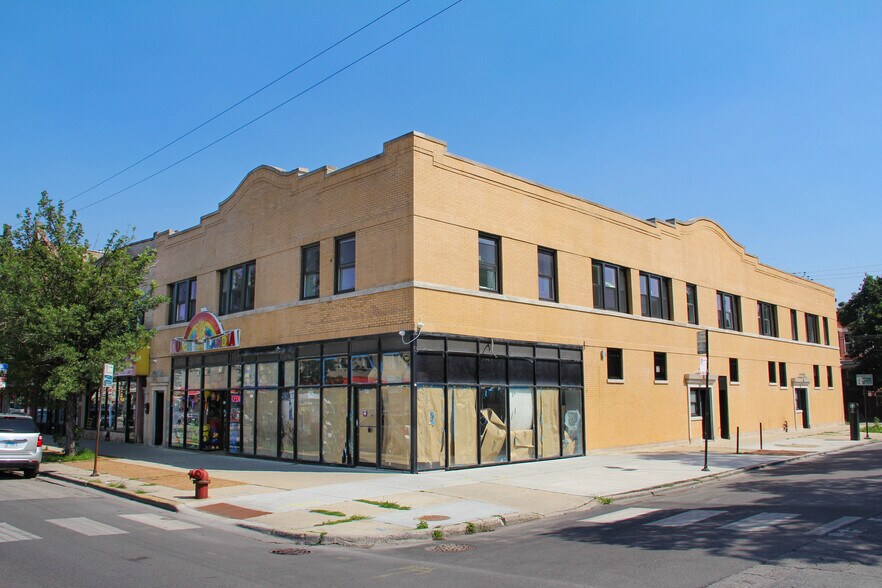 More Photos Of 3855 W Fullerton Ave, Chicago Storefront Retail Office For Lease
