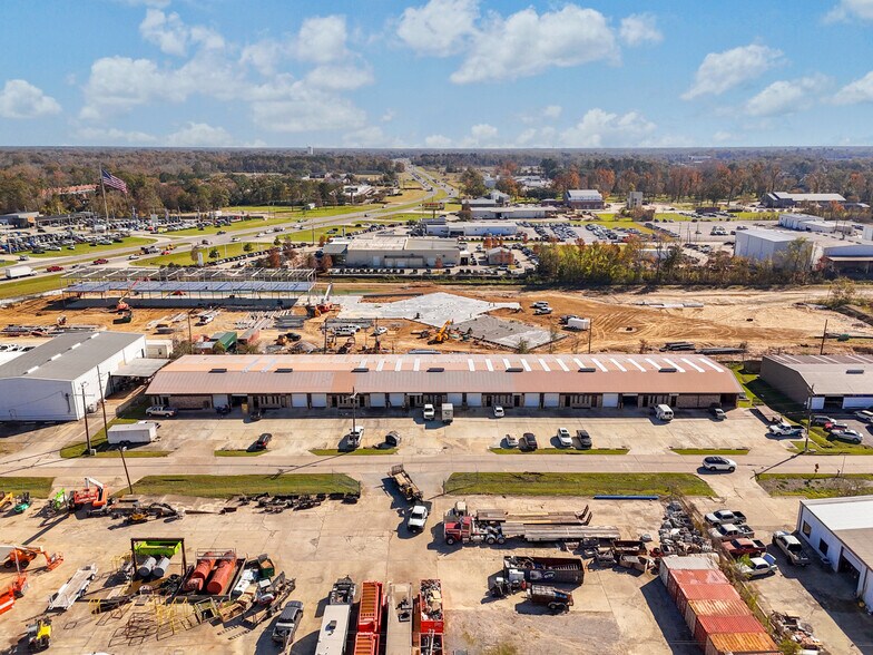 More Photos Of 8967 Castille Rd, Baton Rouge Warehouse For Lease