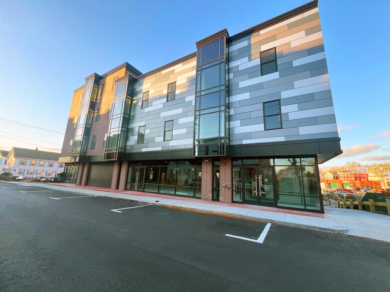 More Photos Of 21 Summer St, Natick Apartments For Lease